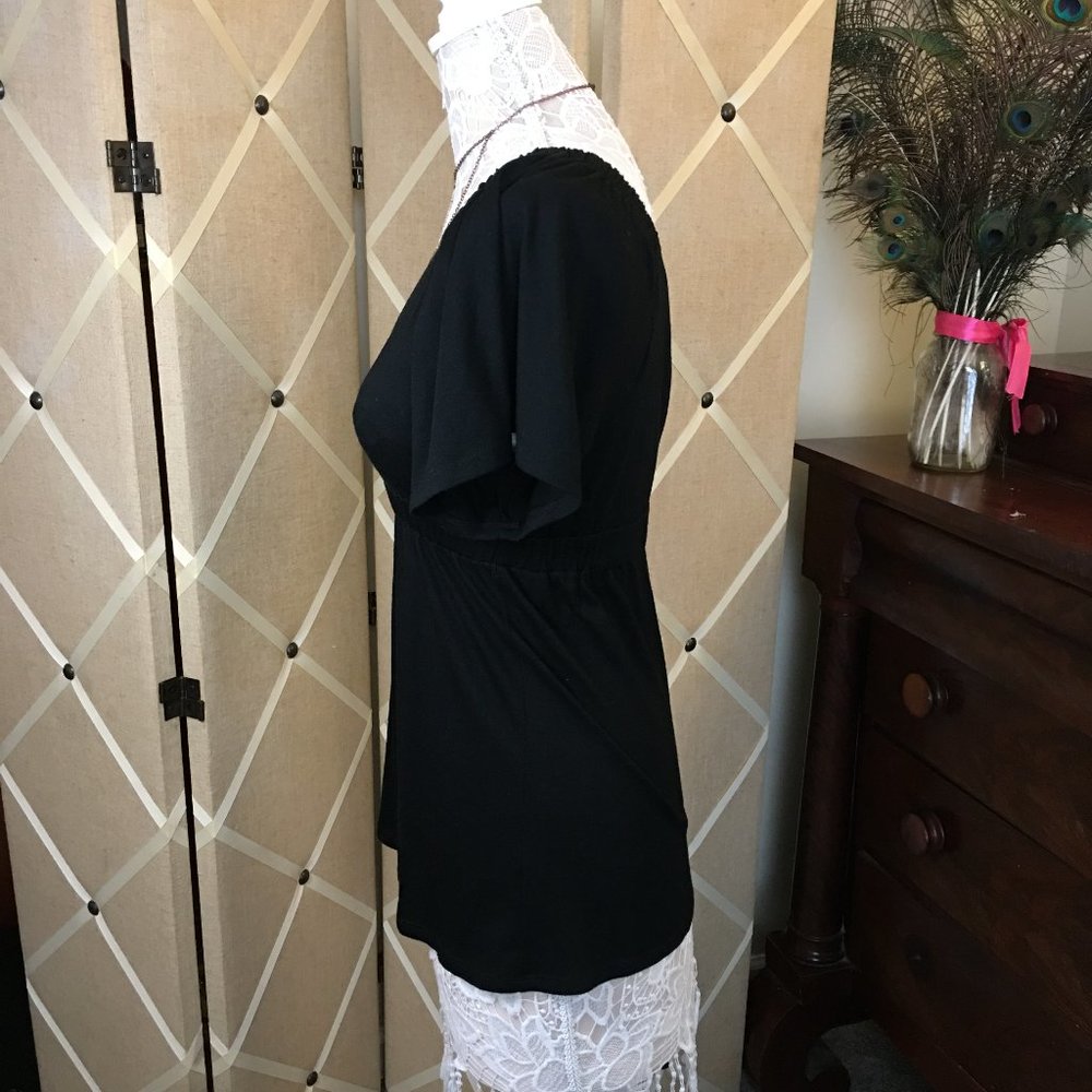 Xhilaration Blouse - Picture 2 of 10